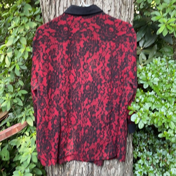 Fred David Woman Black Red Floral Lace Design Button Up Down SS Blouse Cuff 2X - Picture 11 of 13